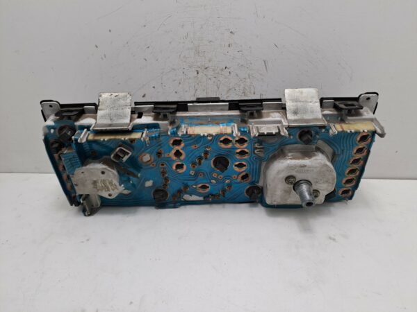 TABLERO DE INSTRUMENTOS RENAULT 21 BERLINA (B/L48) 2.1 Diesel DIESEL Motor 2,1 Ltr.  65 CV  [1985 - 0] 3 Puertas - Imagen 2