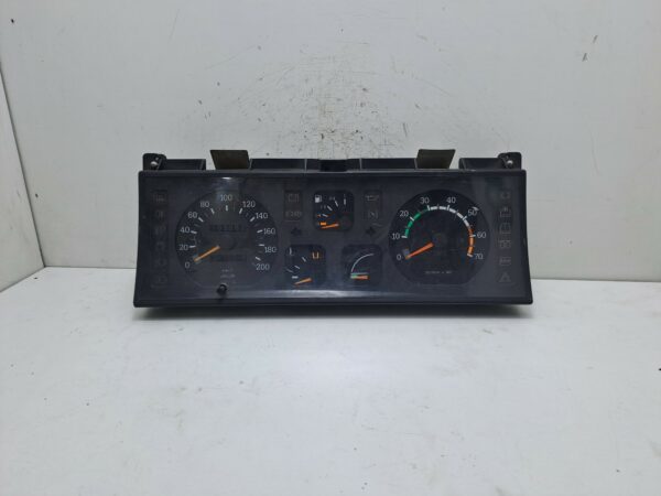 TABLERO DE INSTRUMENTOS RENAULT 21 BERLINA (B/L48) TXE NAFTA Motor 2,0 Ltr.  116 CV  [1985 - 0] 4 Puertas