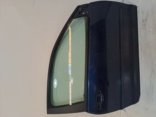 PUERTA DELANTERA DERECHA VOLKSWAGEN POLO (9N1) Trendline DIESEL Motor 1,4 Ltr.  75 CV  [2001 - 2005] 3 Puertas