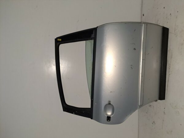 PUERTA TRASERA DERECHA VOLKSWAGEN PASSAT BERLINA (3B3) Advance DIESEL Motor 1,9 Ltr.  101 CV  [2000 - 2005] 0 Puertas
