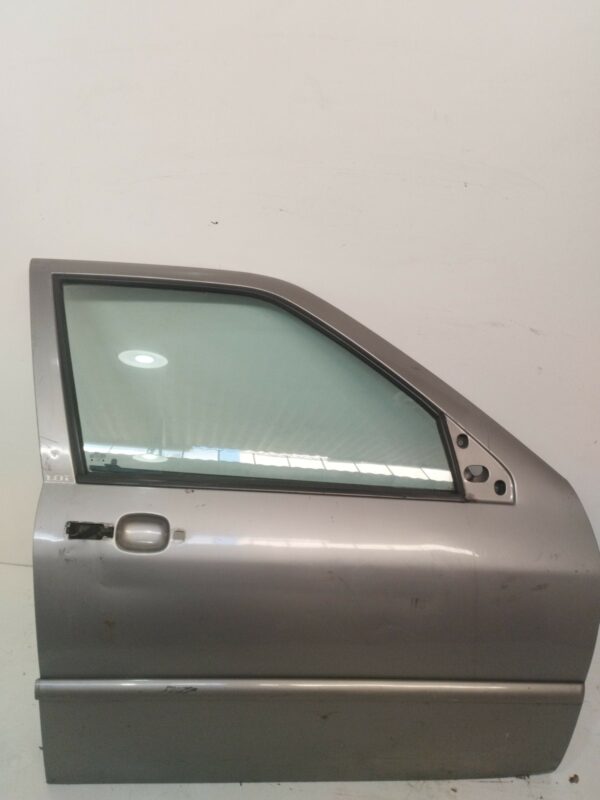 PUERTA DELANTERA DERECHA SEAT TOLEDO (1L) Base NAFTA 95 Motor 1,6 Ltr.  101 CV  [1991 - 1999] 5 Puertas