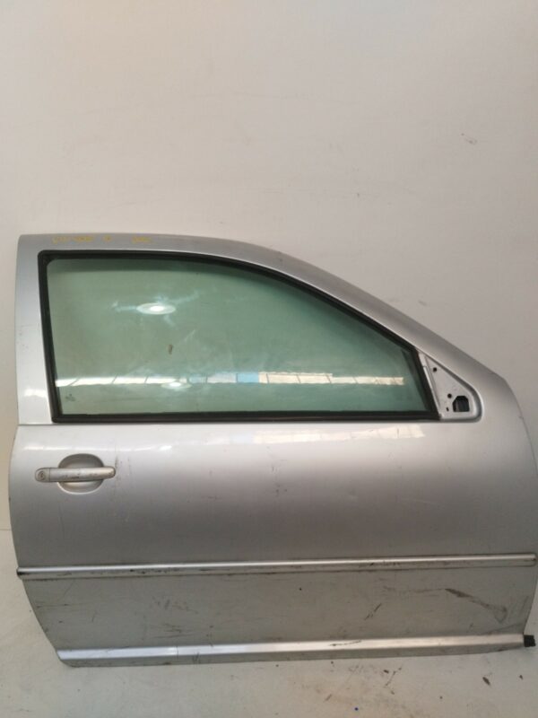 PUERTA DELANTERA DERECHA VOLKSWAGEN GOLF IV BERLINA (1J1) 1.9 TDI DIESEL Motor 1,9 Ltr.  101 CV  [1997 - 2003] 3 Puertas