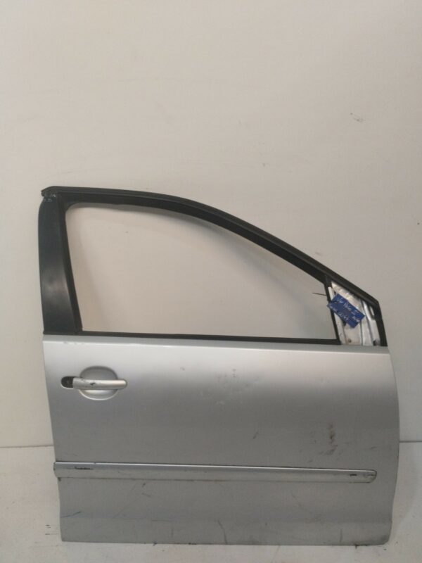 PUERTA DELANTERA DERECHA VOLKSWAGEN PASSAT BERLINA (3B3) Trendline NAFTA 95 Motor 1,8 Ltr.  150 CV  [2000 - 2005] 4 Puertas