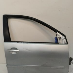 PUERTA DELANTERA DERECHA VOLKSWAGEN POLO (9N1) Match NAFTA Motor 1,4 Ltr.  75 CV  [2001 - 2005] 5 Puertas