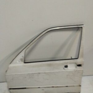 PUERTA DELANTERA IZQUIERDA MERCEDES CLASE C (W201) BERLINA E 190 (201.024) NAFTA Motor 2,0 Ltr.  113 CV  [1982 - 1993] 4 Puertas