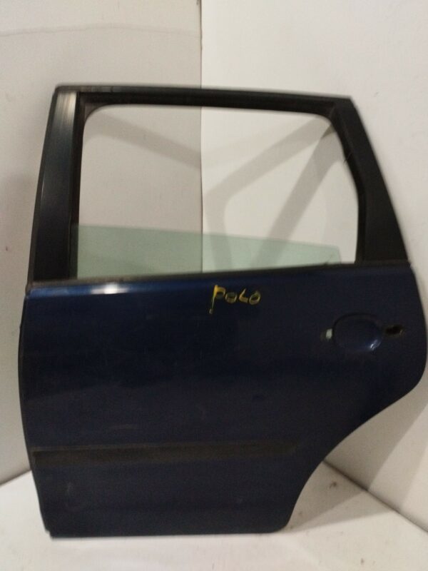 PUERTA TRASERA IZQUIERDA VOLKSWAGEN POLO (9N1) Match DIESEL Motor 1,4 Ltr.  75 CV  [2001 - 2005] 5 Puertas