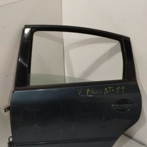 PUERTA TRASERA IZQUIERDA VOLKSWAGEN PASSAT BERLINA (3B2) Básico DIESEL Motor 1,9 Ltr.  90 CV  [1996 - 2000] 4 Puertas