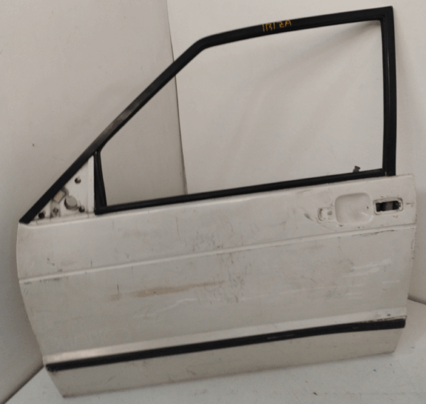 PUERTA DELANTERA IZQUIERDA SEAT IBIZA Comfort NAFTA Motor 0,9 Ltr.  44 CV  [1985 - 0] 5 Puertas