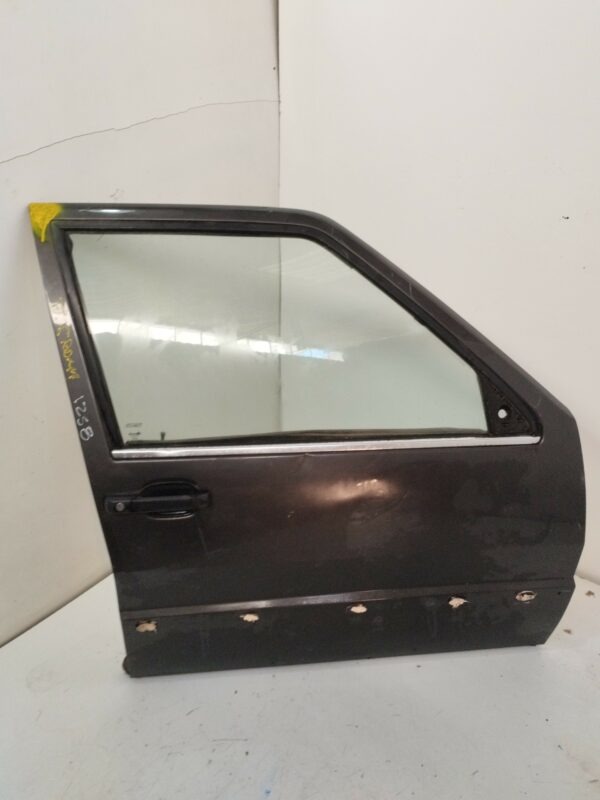 PUERTA DELANTERA DERECHA FIAT CROMA (182) 2.5 Diesel GASOIL SOFIN 75 CV [1986 - 1996] 5 Puertas