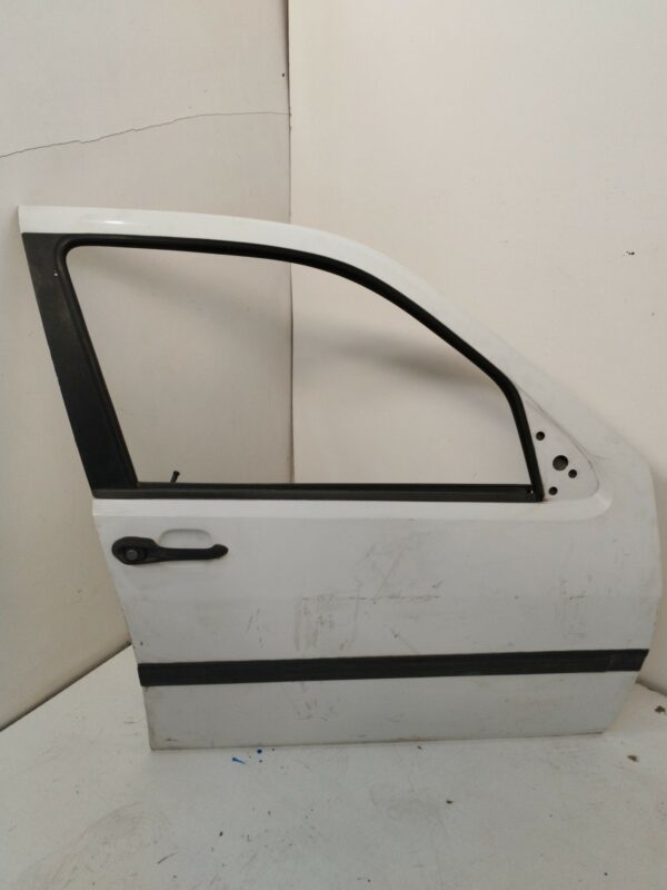 PUERTA DELANTERA DERECHA FIAT TEMPRA BERLINA (159) TD Suite NAFTA Motor 1,9 Ltr.  90 CV  [1990 - 1996] 4 Puertas