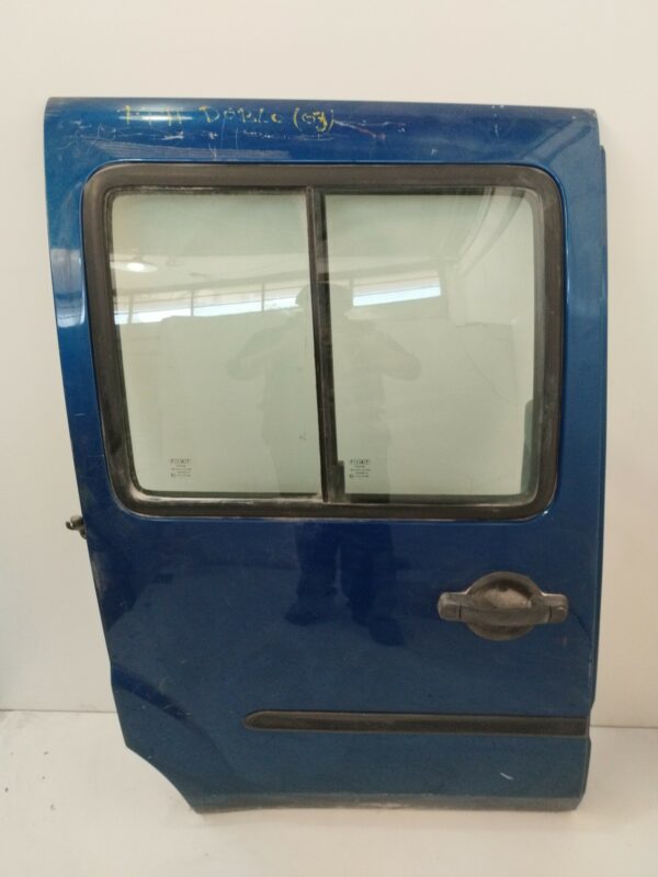 PUERTA LATERAL CORREDERA DERECHA FIAT DOBLO (119) 1.9 Diesel CAT DIESEL Motor 1,9 Ltr.  63 CV  [2001 - 2005] 3 Puertas