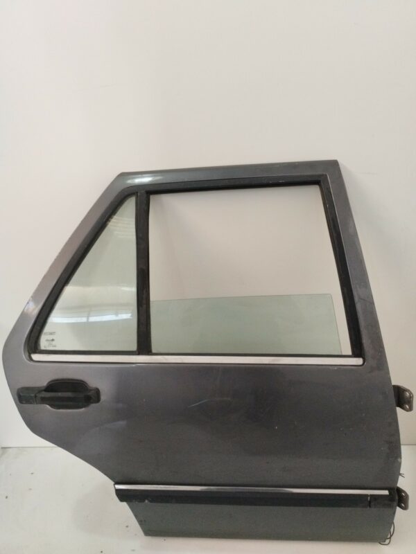 PUERTA TRASERA DERECHA FIAT CROMA (182) CHT NAFTA Motor 2,0 Ltr.  90 CV  [1986 - 1996] 5 Puertas