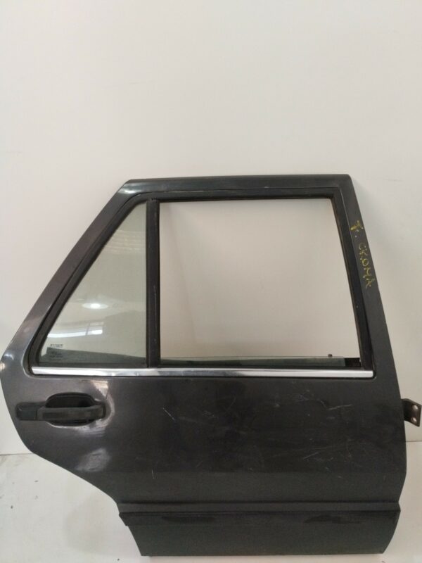 PUERTA TRASERA DERECHA FIAT CROMA (182) CHT NAFTA Motor 2,0 Ltr.  90 CV  [1986 - 1996] 5 Puertas