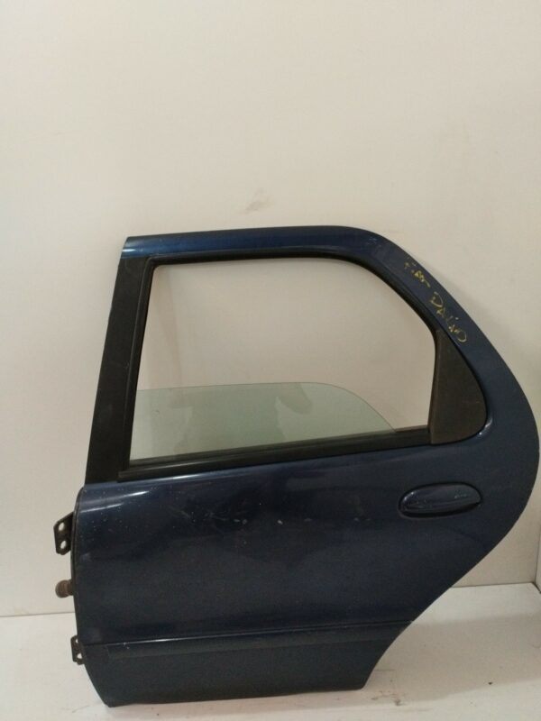 PUERTA TRASERA IZQUIERDA FIAT PALIO BERLINA 1,2 NAFTA Motor 1,2 Ltr.  68 CV  [1999 - 0] 5 Puertas