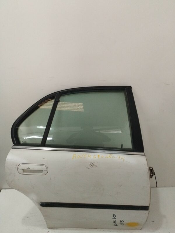 PUERTA TRASERA DERECHA MG ROVER SERIE 600 (RH) 620 Si Lux NAFTA 95 Motor 2,0 Ltr.  131 CV  [1993 - 2000] 4 Puertas