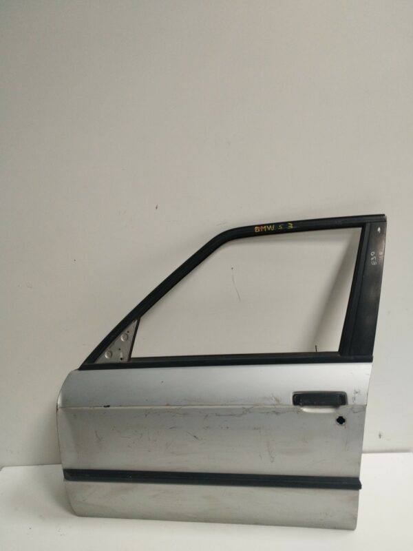 PUERTA DELANTERA IZQUIERDA BMW SERIE 3 BERLINA (E30) 318i Edition NAFTA Motor 1,8 Ltr.  116 CV  [1982 - 0] 4 Puertas