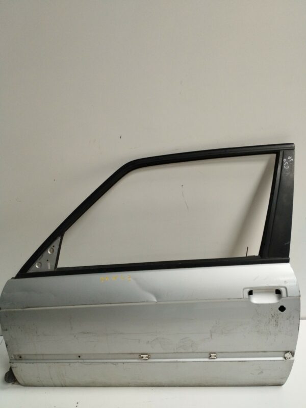 PUERTA DELANTERA IZQUIERDA BMW SERIE 3 BERLINA (E30) 2,5 NAFTA Motor 2,5 Ltr.  170 CV  [1982 - 0] 3 Puertas