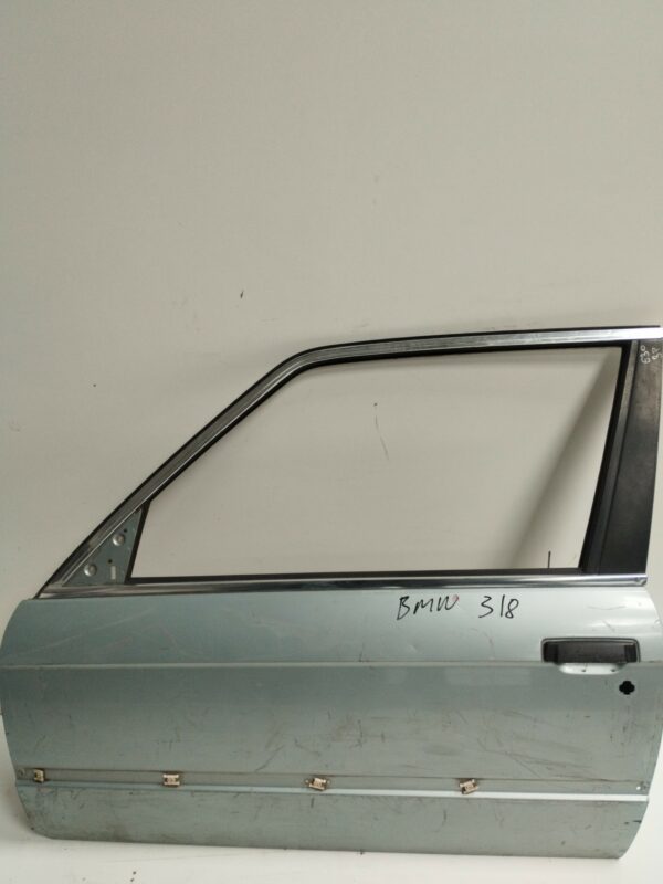 PUERTA DELANTERA IZQUIERDA BMW SERIE 3 BERLINA (E30) 2 NAFTA Motor 2,0 Ltr.  125 CV  [1982 - 0] 3 Puertas