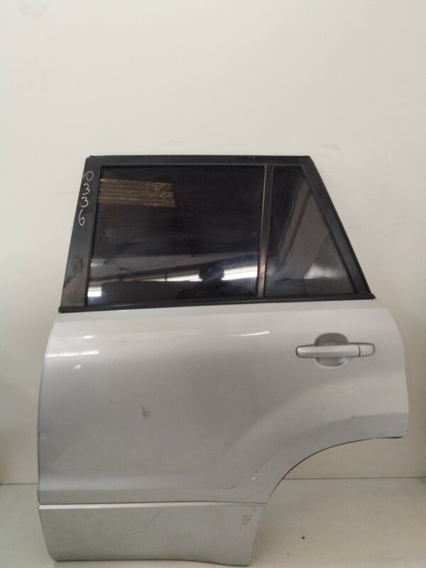 PUERTA TRASERA IZQUIERDA SUZUKI GRAND VITARA JB (JT) 1.9 DDiS JLX-A (5-ptas.) DIESEL Motor 1,9 Ltr.  129 CV  [2005 - 2014] 5 Puertas