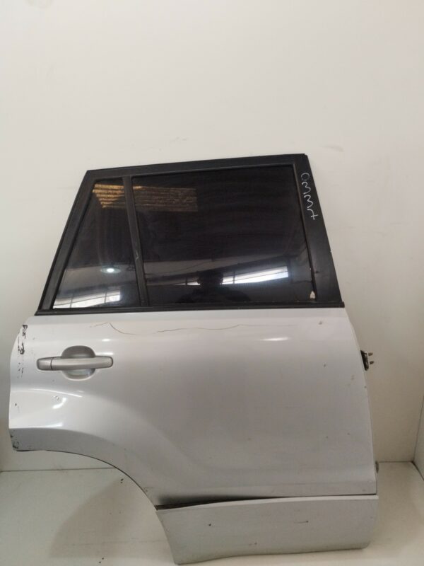 PUERTA TRASERA IZQUIERDA SUZUKI GRAND VITARA JB (JT) 1.9 DDiS JLX-A (5-ptas.) DIESEL Motor 1,9 Ltr.  129 CV  [2005 - 2014] 5 Puertas