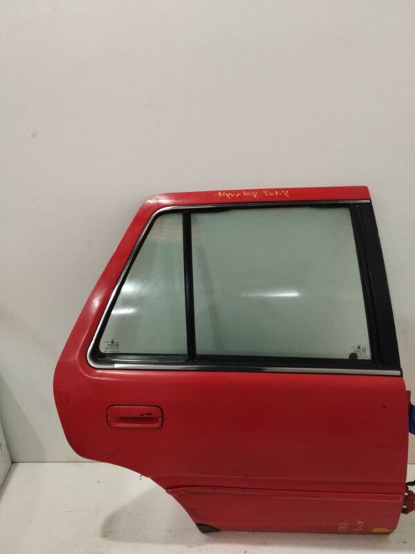 PUERTA TRASERA DERECHA HYUNDAI PONY (X2) 1.5 GLS Berlina NAFTA Motor 1,5 Ltr.  84 CV  [1991 - 0] 5 Puertas
