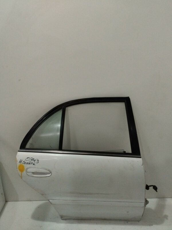 PUERTA TRASERA DERECHA HYUNDAI SONATA (Y4) 2.0i 16V GLS NAFTA Motor 2,0 Ltr.  136 CV  [1998 - 2005] 4 Puertas