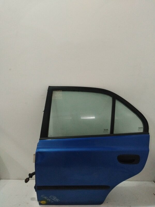 PUERTA DELANTERA IZQUIERDA HYUNDAI ACCENT (X3) 1.3 GLS Automático NAFTA Motor 1,3 Ltr.  84 CV  [1994 - 1997] 5 Puertas