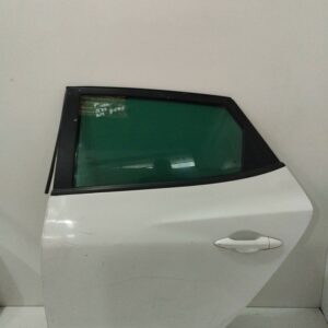 PUERTA TRASERA IZQUIERDA HYUNDAI IX35 Style AWD DIESEL Motor 2,0 Ltr.  136 CV  [2010 - 2015] 5 Puertas