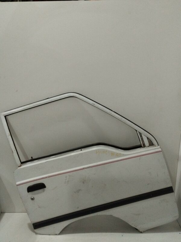 PUERTA DELANTERA DERECHA HYUNDAI H 100 Furgoneta caj.cerr.acristalada, 6 -  plazas  Motor 2,5 Ltr.  75 CV  [1994 - 1999] 0 Puertas