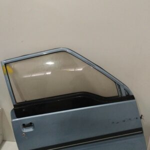 PUERTA DELANTERA DERECHA MITSUBISHI L 300 (P00) Combi  Tracción total NAFTA Motor 2,4 Ltr.  109 CV  [1986 - 1999] 0 Puertas