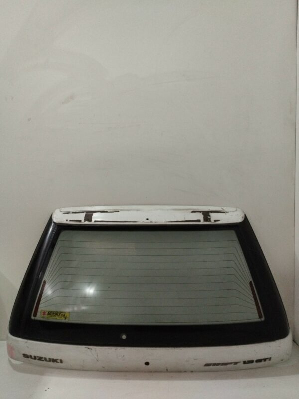 PORTON TRASERO SUZUKI SWIFT SF BERLINA (MA) 1.3 GLS (3-ptas.) NAFTA Motor 1,3 Ltr.  68 CV  [1996 - 2003] 3 Puertas