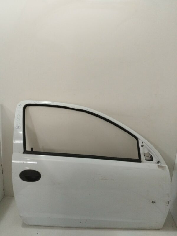 PUERTA DELANTERA DERECHA OPEL CORSA 2 Comfort NAFTA 95 Motor 1,2 Ltr.  75 CV  [2000 - 2003] 3 Puertas