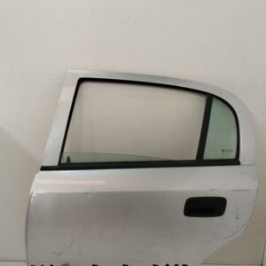 PUERTA TRASERA IZQUIERDA OPEL ASTRA G BERLINA Comfort NAFTA Motor 1,6 Ltr.  84 CV  [1998 - 2004] 5 Puertas