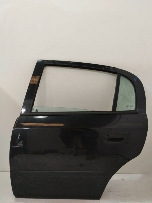 PUERTA TRASERA IZQUIERDA OPEL ASTRA G BERLINA Comfort DIESEL Motor 2,0 Ltr.  101 CV  [1998 - 2004] 4 Puertas
