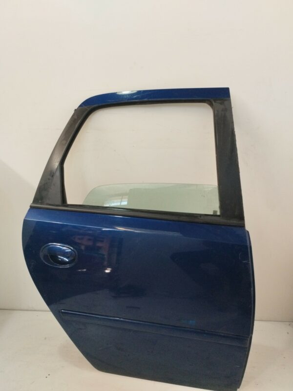 PUERTA TRASERA DERECHA OPEL MERIVA Cosmo NAFTA 95 Motor 1,6 Ltr.  87 CV  [2003 - 2008] 5 Puertas