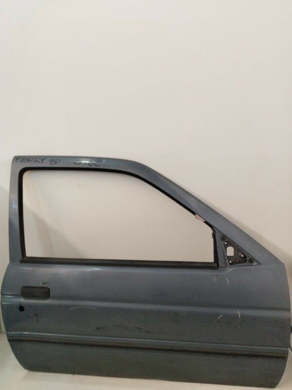 PUERTA DELANTERA DERECHA FORD ESCORT BERLINA 1.6 Diesel DIESEL Motor 1,6 Ltr.  54 CV  [1986 - 1996] 3 Puertas