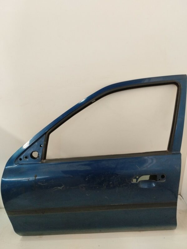 PUERTA DELANTERA IZQUIERDA FORD MONDEO BERLINA (GD) 1.8 16V CAT NAFTA 95 Motor 1,8 Ltr.  116 CV  [1996 - 2001] 3 Puertas