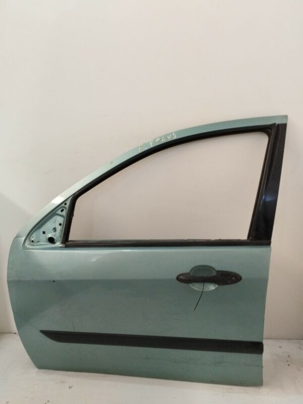 PUERTA DELANTERA IZQUIERDA FORD FOCUS BERLINA (CAK) Ambiente NAFTA 95 Motor 1,6 Ltr.  101 CV  [1998 - 2004] 5 Puertas
