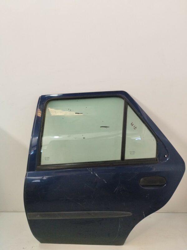 PUERTA TRASERA IZQUIERDA FORD FIESTA BERLINA (DX) Ambiente DIESEL Motor 1,8 Ltr.  75 CV  [1999 - 2002] 5 Puertas