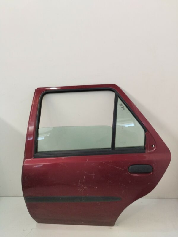 PUERTA TRASERA IZQUIERDA FORD FIESTA BERLINA (DX) Ambiente DIESEL Motor 1,8 Ltr.  75 CV  [1999 - 2002] 5 Puertas