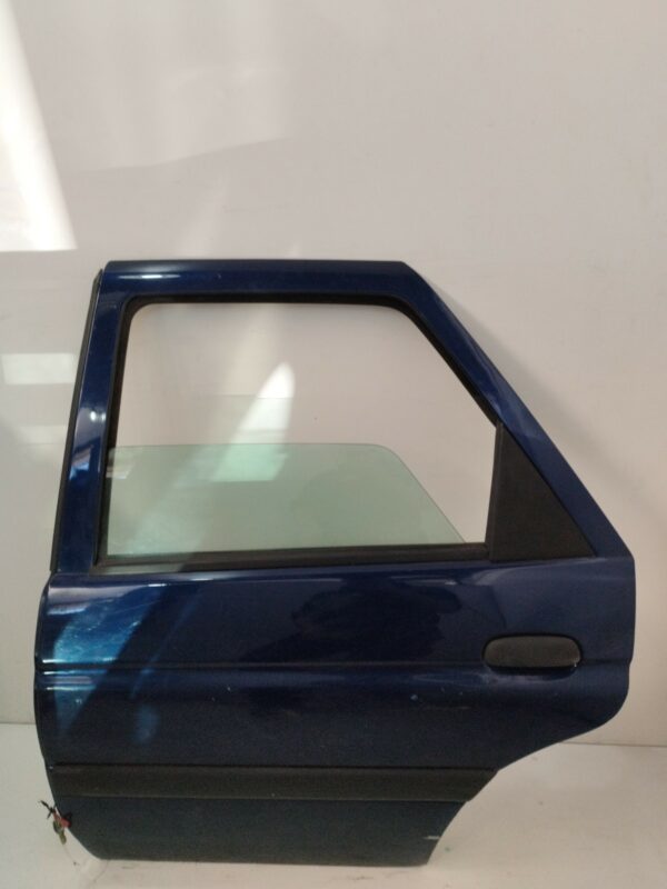 PUERTA TRASERA IZQUIERDA FORD ESCORT BERL./TURNIER Atlanta Berlina DIESEL Motor 1,8 Ltr.  58 CV  [1995 - 2000] 5 Puertas