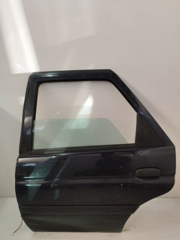 PUERTA TRASERA IZQUIERDA FORD ESCORT BERL./TURNIER Atlanta Berlina DIESEL Motor 1,8 Ltr.  58 CV  [1995 - 2000] 5 Puertas