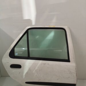 PUERTA TRASERA DERECHA FORD FIESTA BERLINA (DX) 1.4 16V CAT NAFTA Motor 1,4 Ltr.  90 CV  [1999 - 2002] 3 Puertas