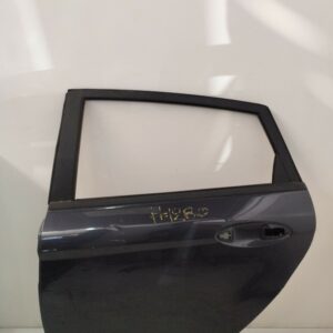 PUERTA TRASERA IZQUIERDA FORD FIESTA (CB1) Ghia DIESEL Motor 1,6 Ltr.  90 CV  [2008 - 2013] 3 Puertas