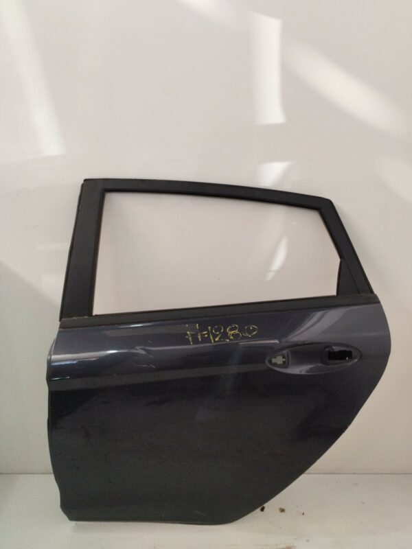 PUERTA TRASERA IZQUIERDA FORD FIESTA (CB1) Ghia DIESEL Motor 1,6 Ltr.  90 CV  [2008 - 2013] 3 Puertas