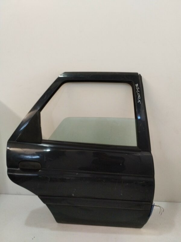 PUERTA TRASERA DERECHA FORD ESCORT BERL./TURNIER Atlanta Berlina DIESEL Motor 1,8 Ltr.  58 CV  [1995 - 2000] 5 Puertas