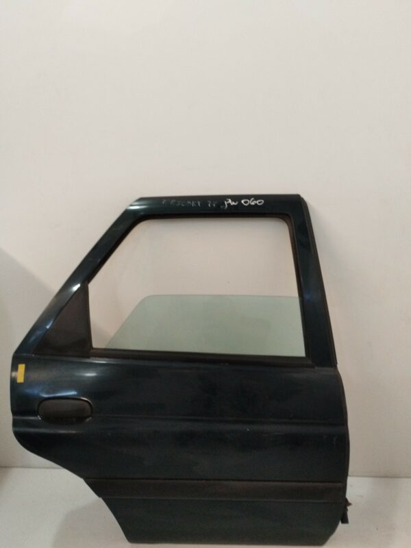 PUERTA TRASERA DERECHA FORD ESCORT BERL./TURNIER Atlanta Berlina DIESEL Motor 1,8 Ltr.  58 CV  [1995 - 2000] 5 Puertas