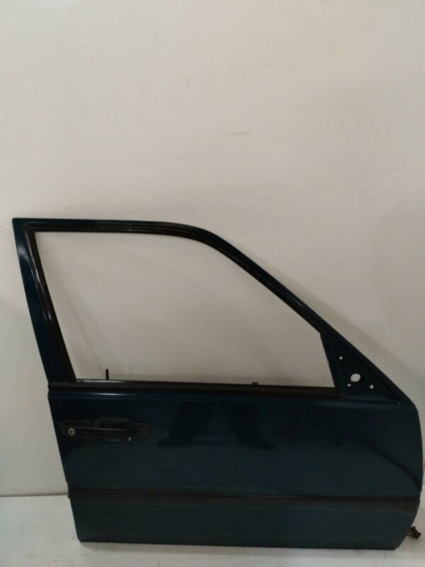 PUERTA DELANTERA DERECHA VOLVO SERIE 460 1.7i / 1.8i GLE NAFTA Motor 1,8 Ltr.  90 CV  [1989 - 1997] 4 Puertas