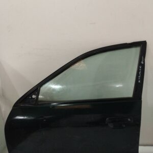 PUERTA DELANTERA IZQUIERDA MITSUBISHI GALANT BERLINA (EA0) 2000 Elegance NAFTA 95 Motor 2,0 Ltr.  133 CV  [1996 - 2004] 4 Puertas