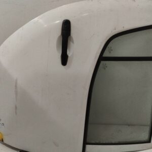 PUERTA TRASERA DERECHA MITSUBISHI L 200 (KA0/KB0) Cabina doble Invite 4x4 DIESEL Motor 2,5 Ltr.  136 CV  [2006 - 2015] 4 Puertas